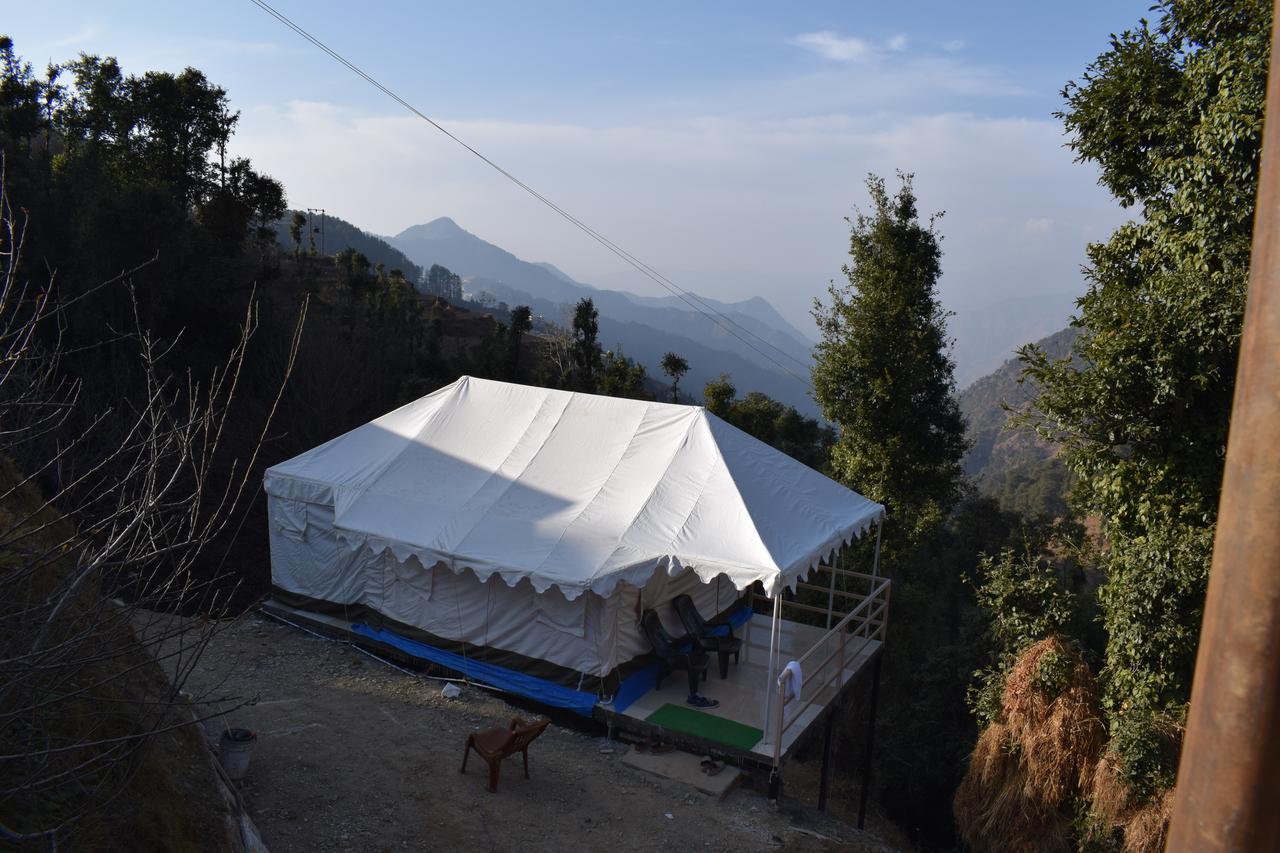 Ghughuti Resort ムスーリー エクステリア 写真