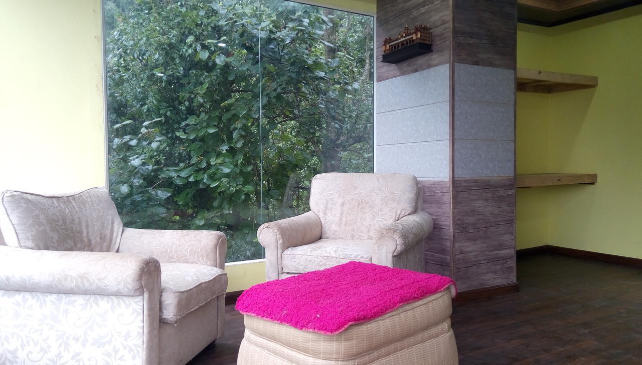 Ghughuti Resort ムスーリー エクステリア 写真
