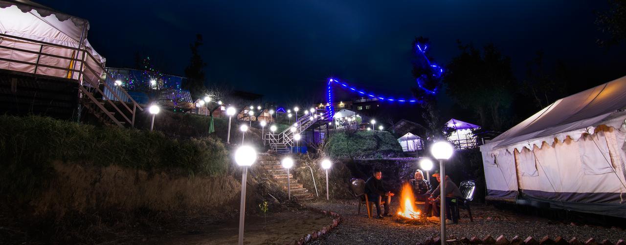 Ghughuti Resort ムスーリー エクステリア 写真